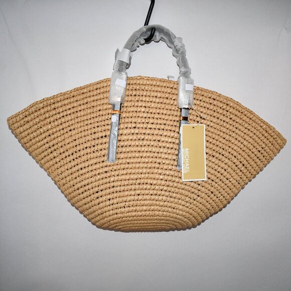 Michael Kors Isa Small Straw Fan Tote Bag in Natural/Black #30S5S9FT1W NWT - Picture 1 of 5